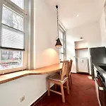 Apartment An Der Schelfkirche